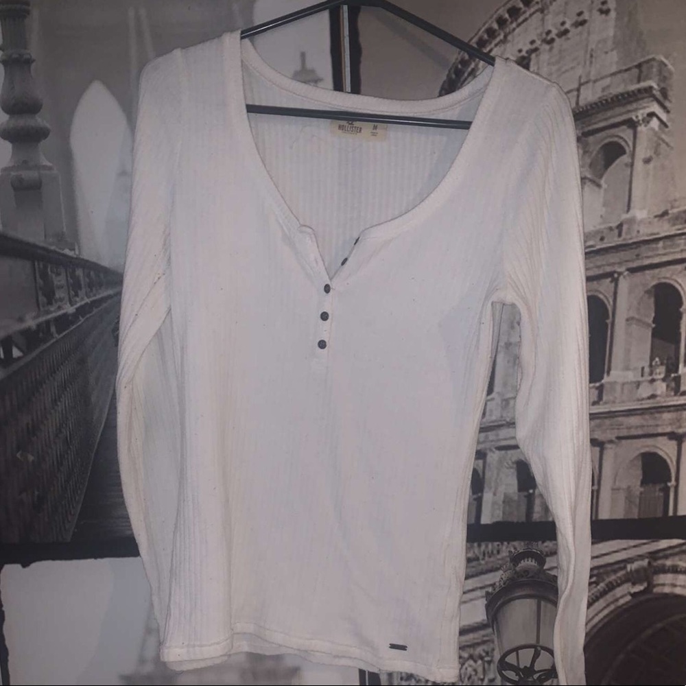 Long sleeve Hollister shirt